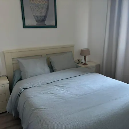 Acogedor Apartamento, Centrico, Recien Restaurado Apartmán *