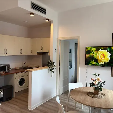 Acogedor Apartamento, Centrico, Recien Restaurado