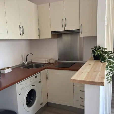 Apartment Acogedor Apartamento, Centrico, Recien Restaurado *