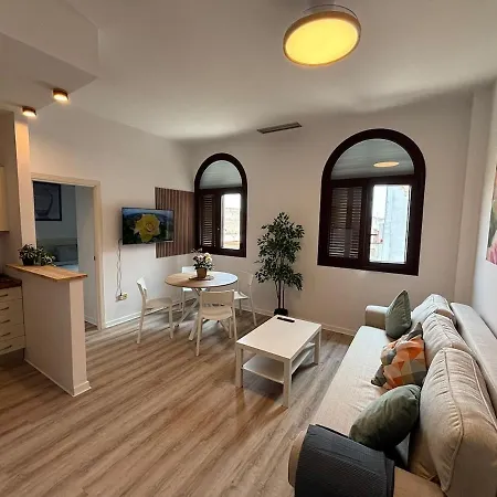 Apartment Acogedor Apartamento, Centrico, Recien Restaurado